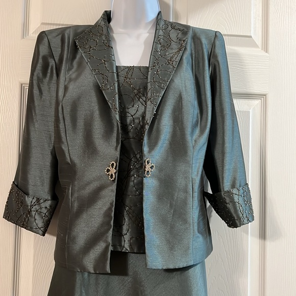 CACHET 2 pieces mother of the bride/groom dress SIZE 10P - Picture 5 of 17